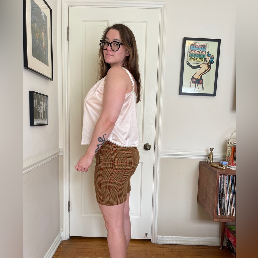 Vintage Nylon Slip top - Picture 2 of 6
